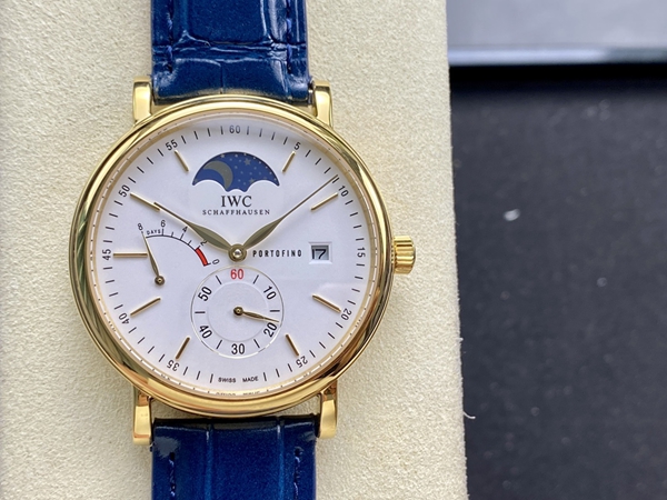 アイ・ダブリュー・シー正面デザイン